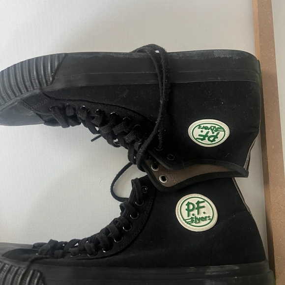 PF flyers shoes - Picture 1 of 3